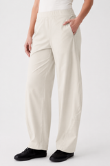 Aria barrel-leg pants detail waist