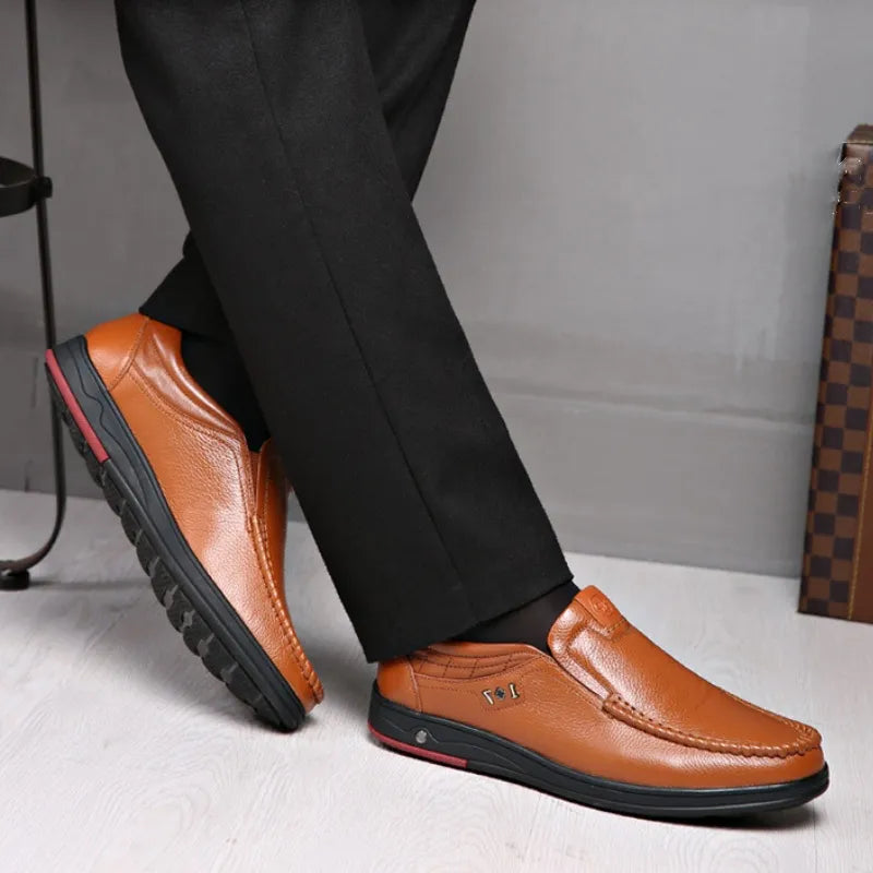 Men's Relaxed Fit Comfortable Lightweight Breathable Arch Support Cushioned Walking Shoes